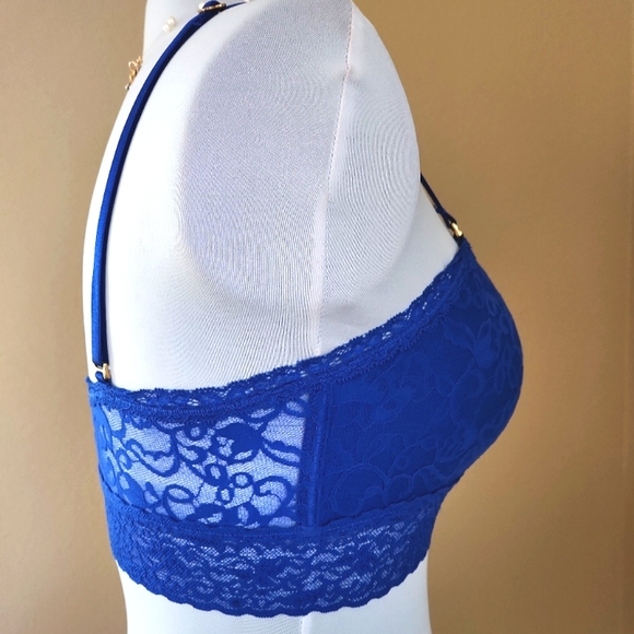 Victoria's Secret Lace Bralette - Picture 8 of 14